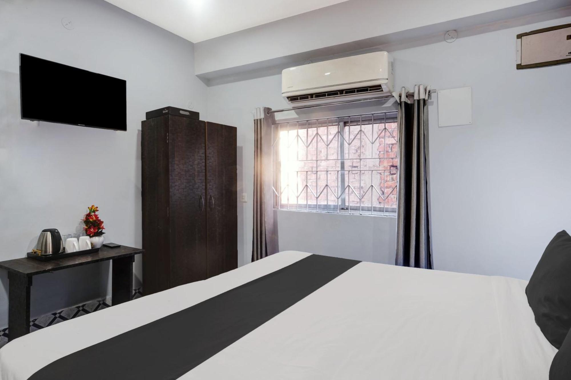 Super Hotel O Noonmati Guwahati Formerly Hotel Sundari Екстериор снимка
