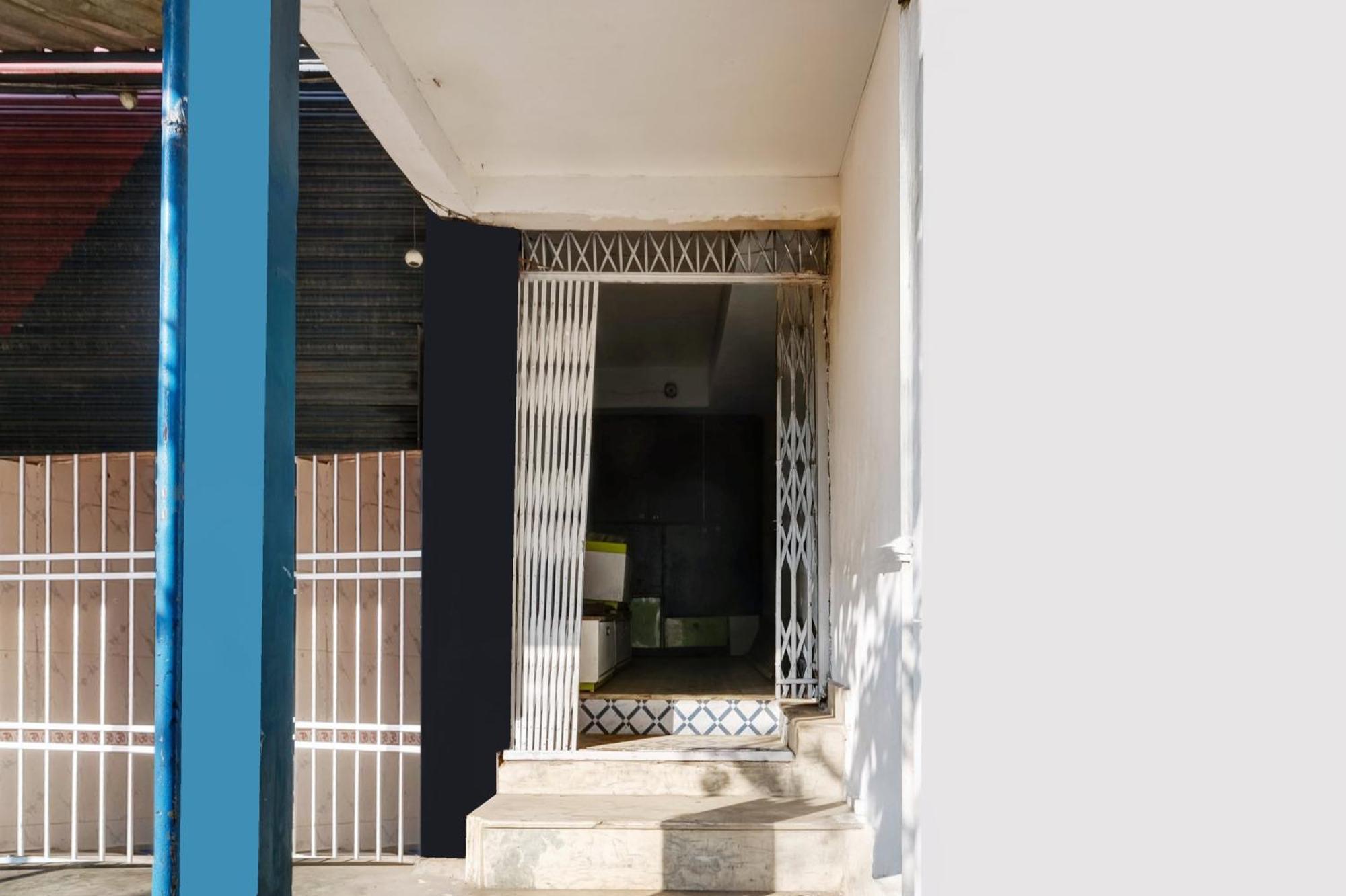 Super Hotel O Noonmati Guwahati Formerly Hotel Sundari Екстериор снимка